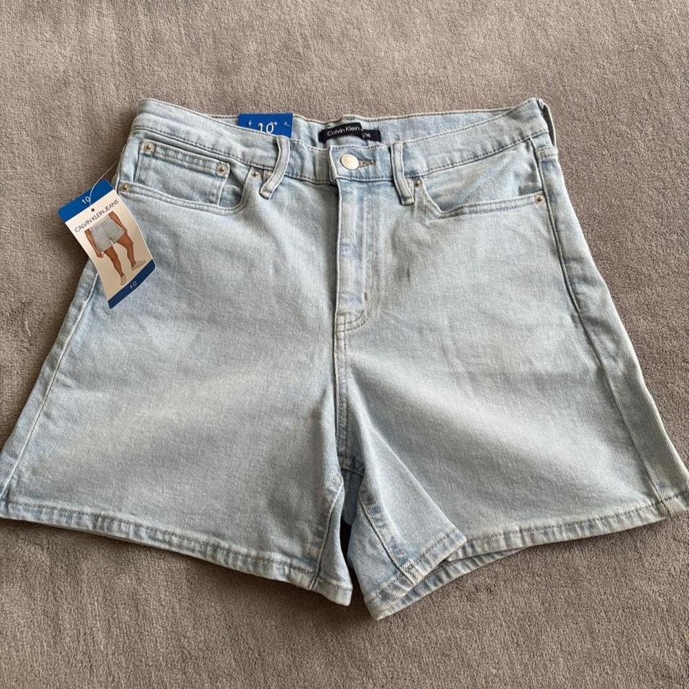 Calvin Klein Jeans denim shorts NWT!